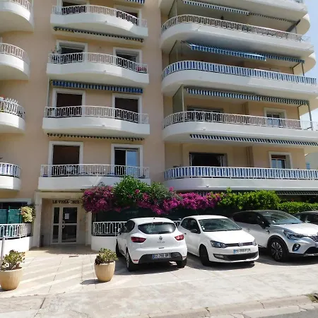 Apartament T2 Spacieux Vera Cruz Climatise Avec Parking Proche